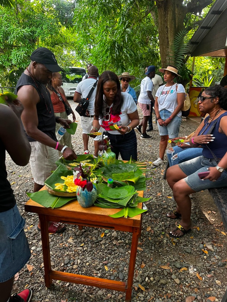 Group excursion with local food and cultural experience